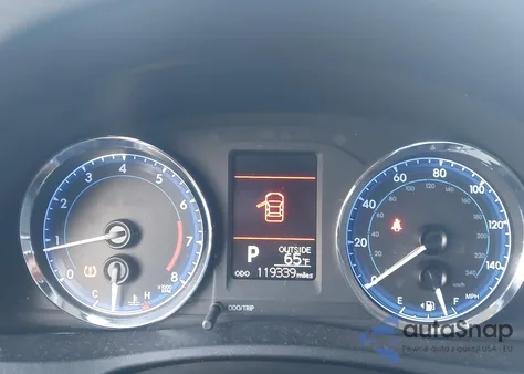 2018 Toyota Corolla Le z USA, uszkodzony, nr VIN 2T1BURHE7JC012865